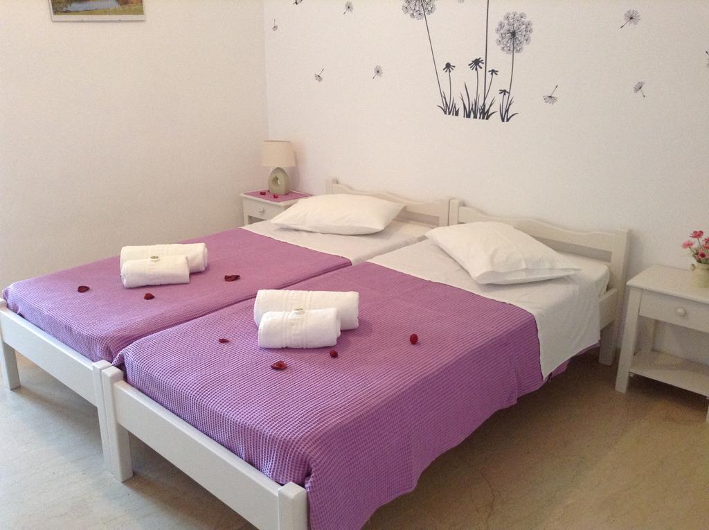 Nikoletta Rooms Парос Экстерьер фото