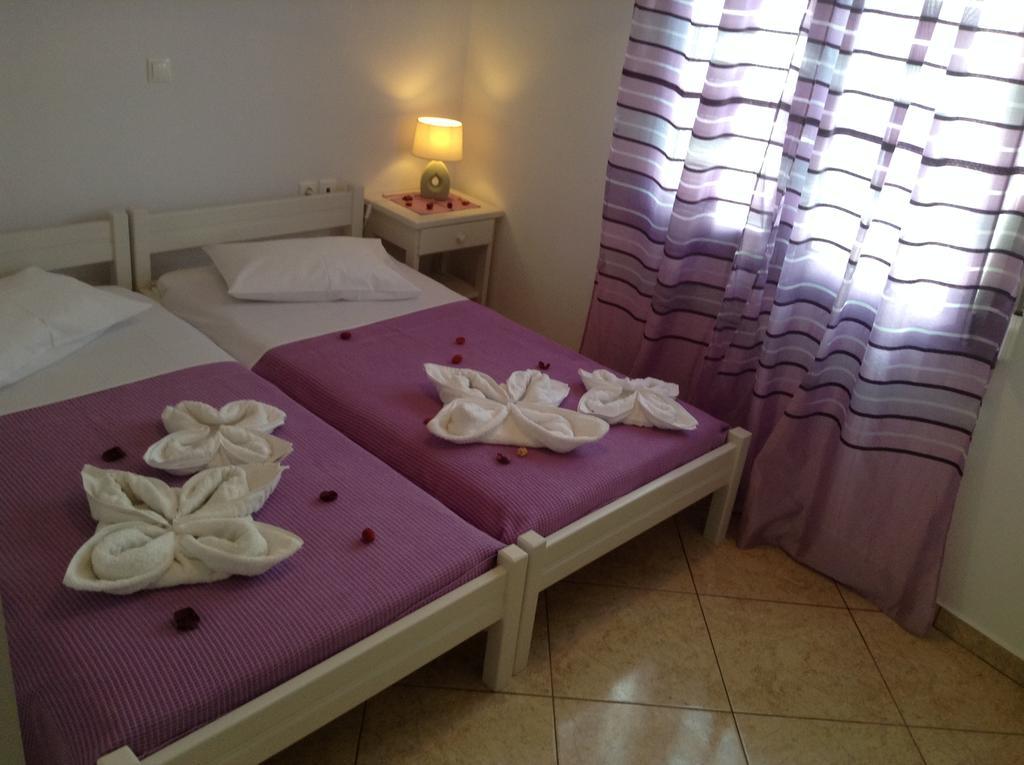 Nikoletta Rooms Парос Экстерьер фото