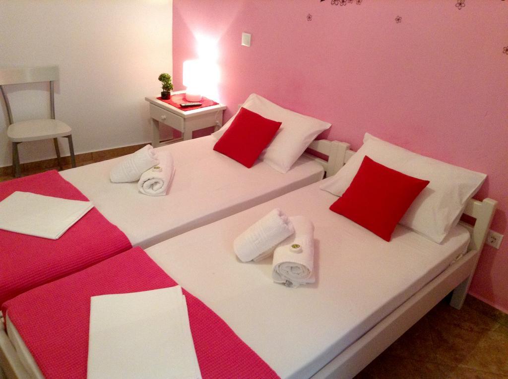 Nikoletta Rooms Парос Экстерьер фото