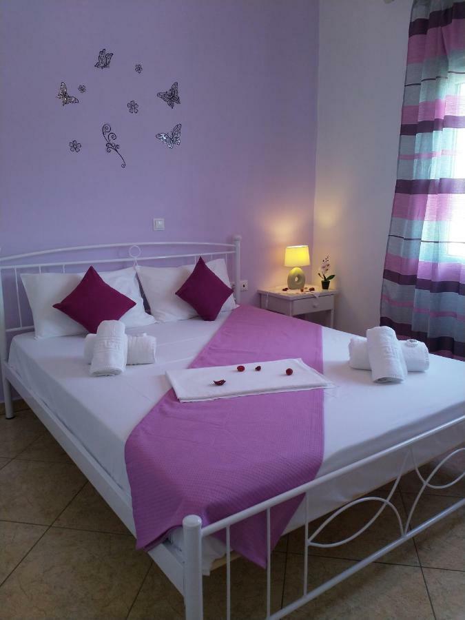 Nikoletta Rooms Парос Экстерьер фото